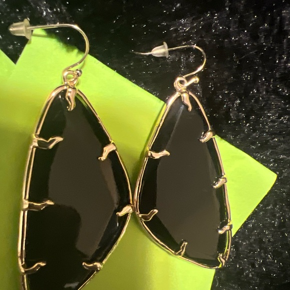 Vintage Kendra Scott, Willow, black and gold tone earrings, rare - Picture 5 of 5